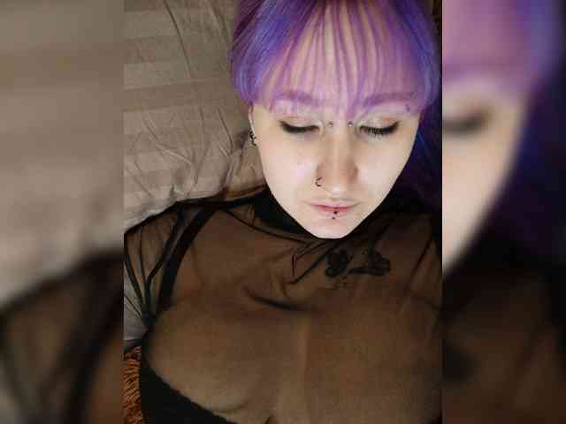 Darcy-666 webcam