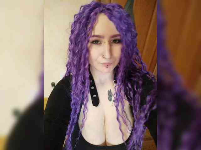 Darcy-666 webcam