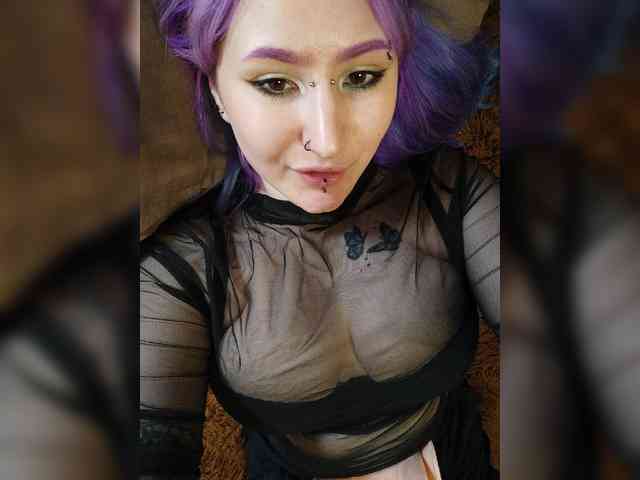 Darcy-666 webcam