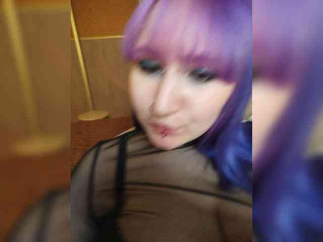 Darcy-666 webcam