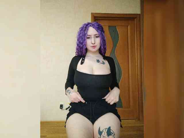 Darcy-666 Sex Cam Show