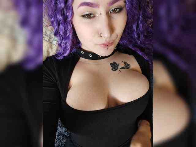 Darcy-666 Sex Cam Show
