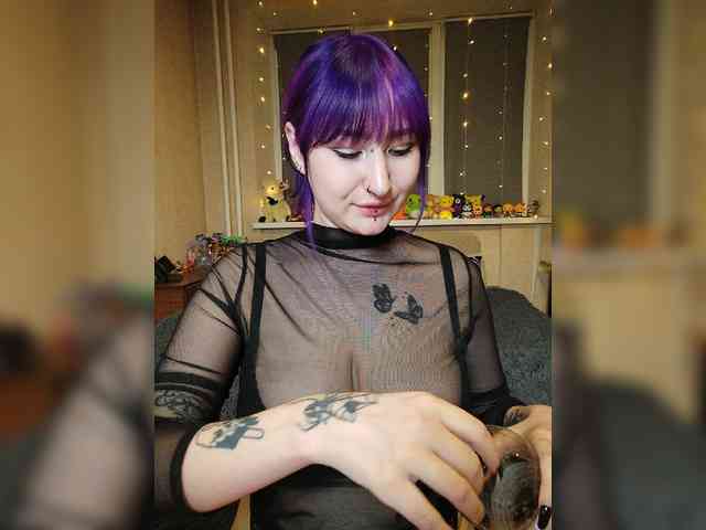 Darcy-666 webcam