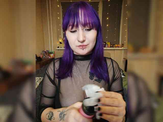 Darcy-666 webcam
