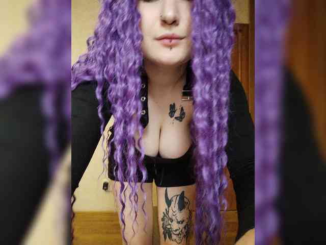 Darcy-666 Sex Cam Show