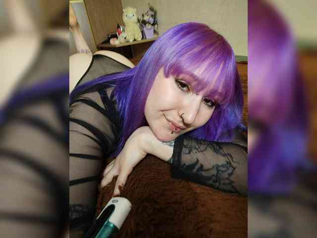 Darcy-666 webcam