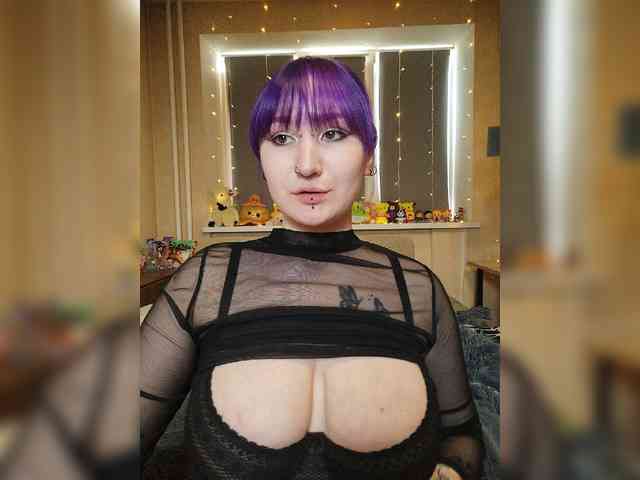 Darcy-666 webcam