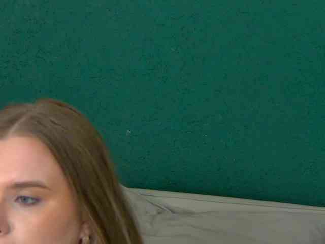MishaRuss webcam