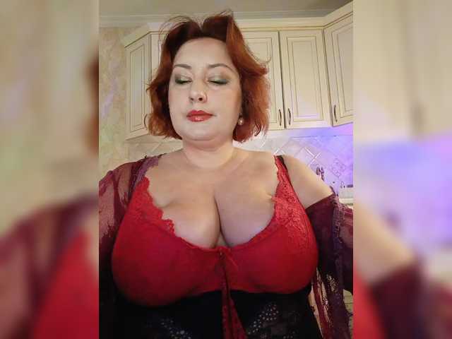 ViktoriaMilf live cam on BongaCams