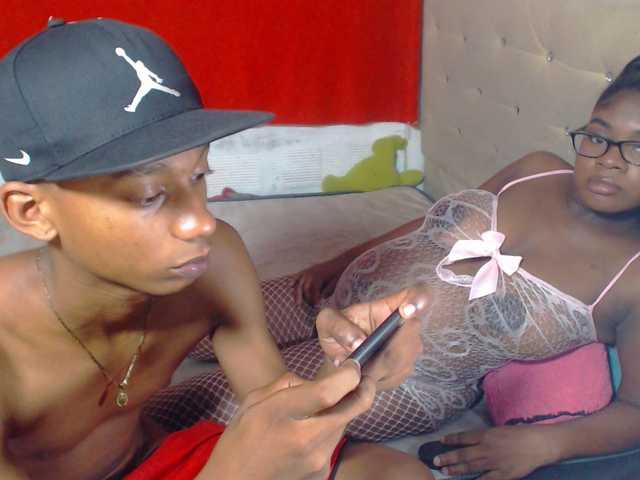 evaxxemma live cam on BongaCams
