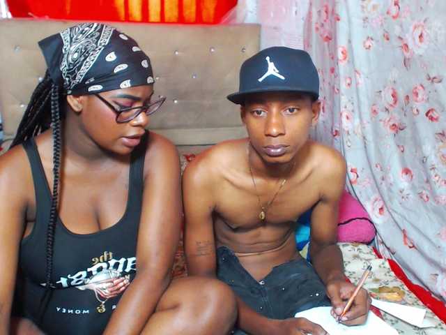 evaxxemma live cam on BongaCams