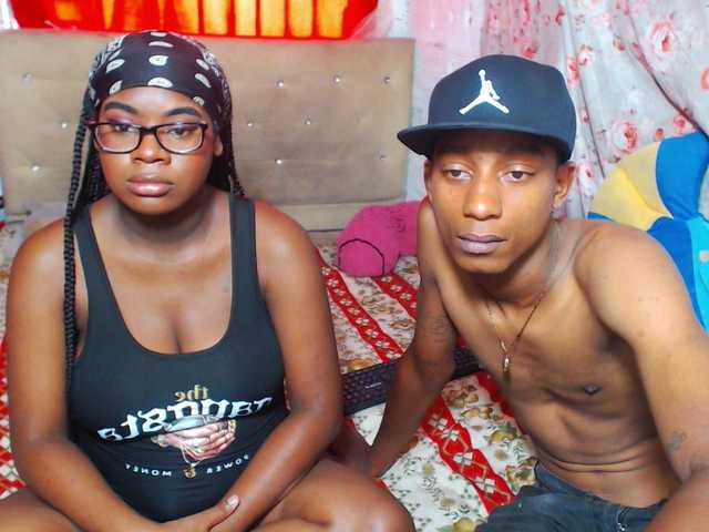 evaxxemma live cam on BongaCams