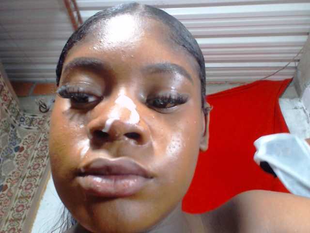 evaxxemma live cam on BongaCams