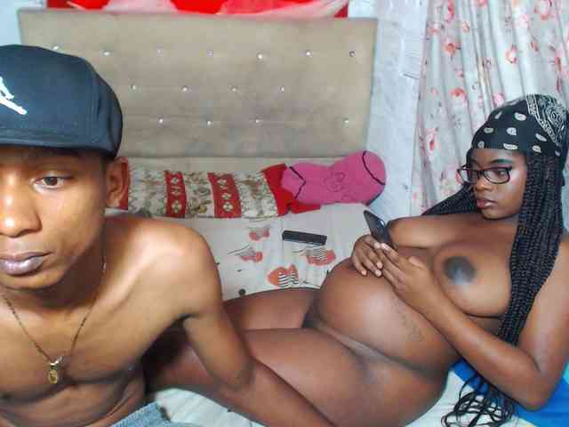 EvaAndEmma webcam