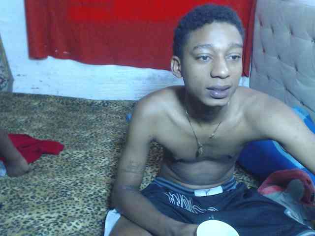 EvaAndEmma webcam