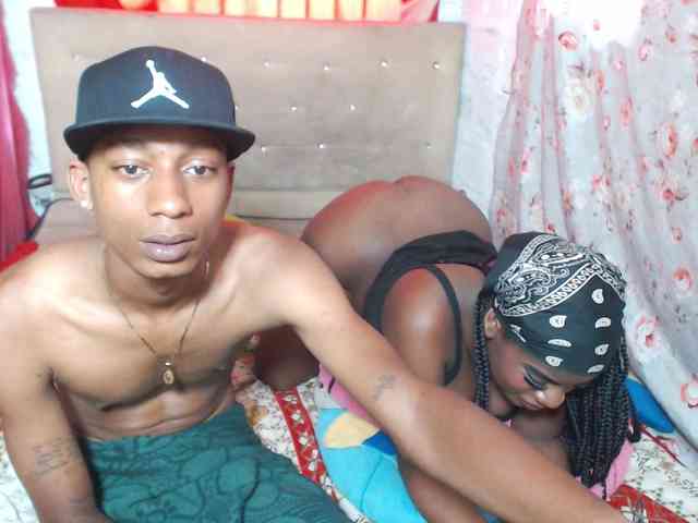 EvaAndEmma webcam