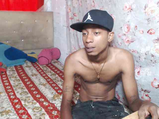 EvaAndEmma webcam