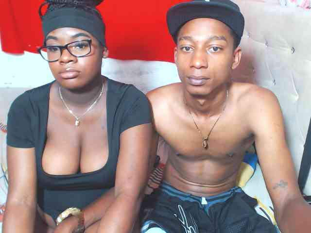 EvaAndEmma webcam