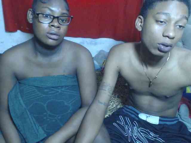 EvaAndEmma webcam
