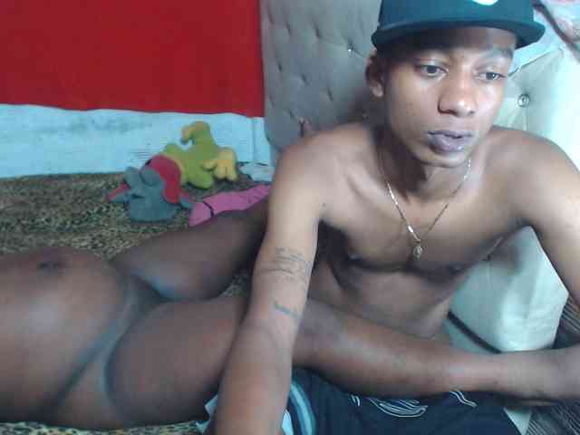 EvaAndEmma webcam