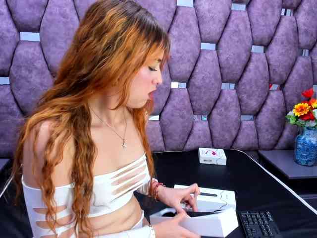 IsabelaBigAsss