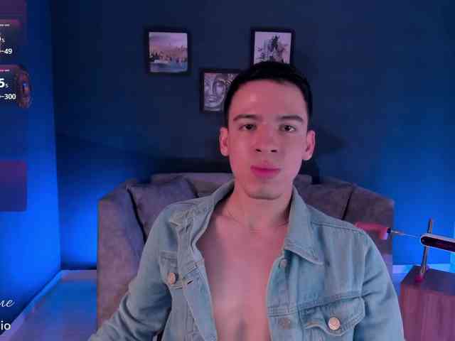 DavidOsoriox Live Webcam on BongaCams
