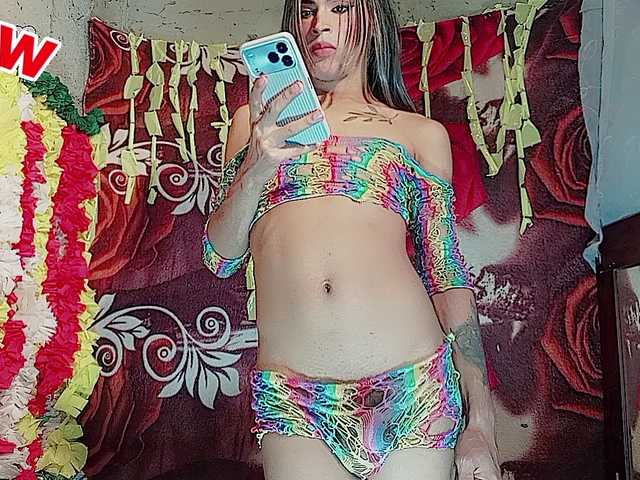 SharonXGolD live webcam show