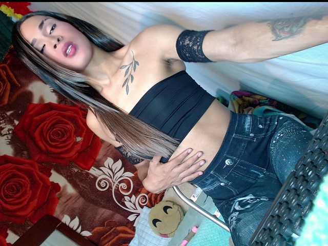 SharonXGolD live cam