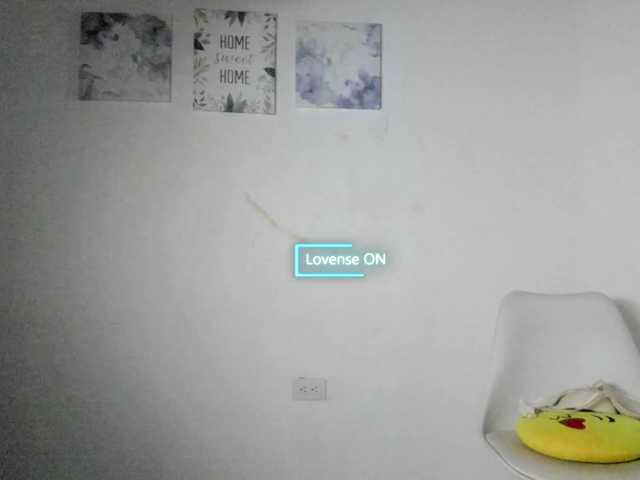 Sofia-vergara live cam on BongaCams