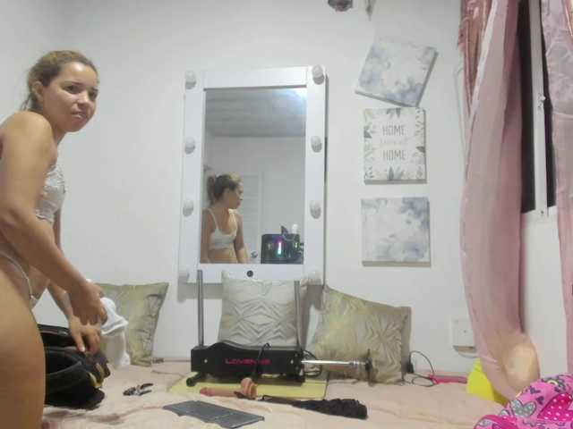 Sofia-vergara live cam on BongaCams