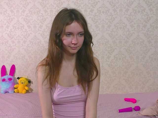 Cuteal1ce live cam on BongaCams