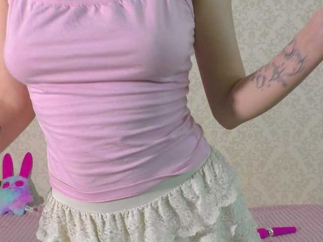 Cuteal1ce live cam on BongaCams