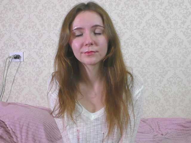 Cuteal1ce live cam on BongaCams
