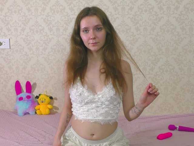 Cuteal1ce live webcam show
