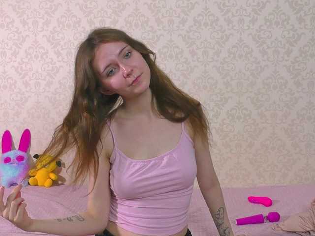 Cuteal1ce live cam on BongaCams