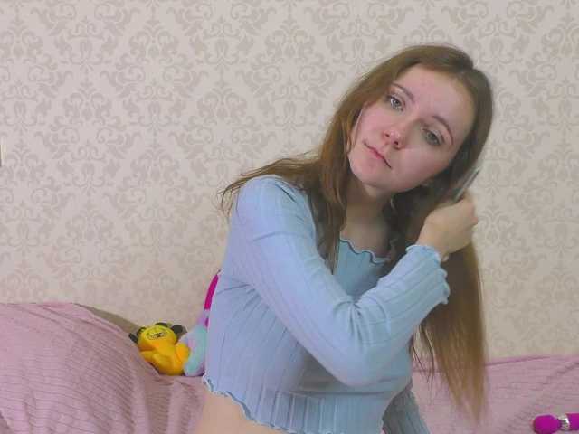 Cuteal1ce live cam on BongaCams