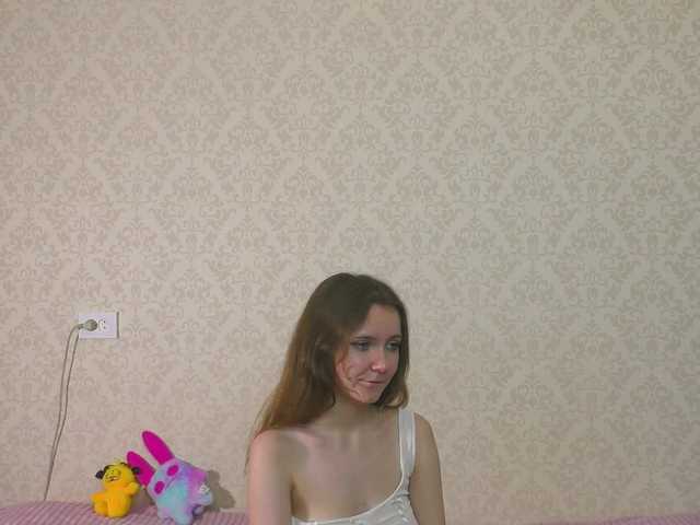 Cuteal1ce live cam on BongaCams