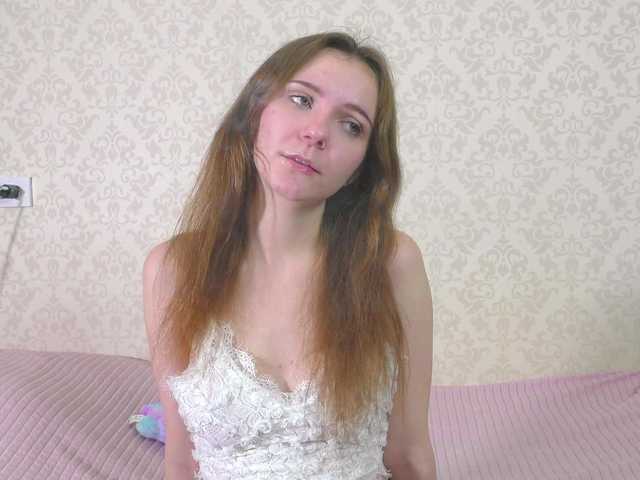 Cuteal1ce live cam on BongaCams