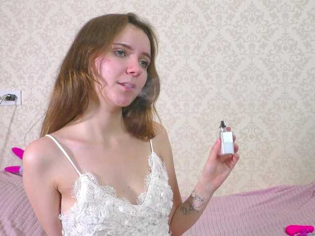 Cuteal1ce live cam on BongaCams