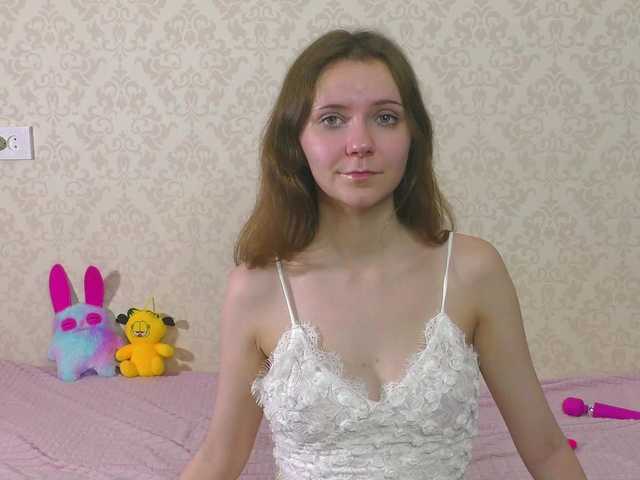 Cuteal1ce live cam on BongaCams