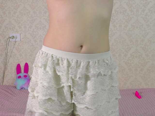 Cuteal1ce live cam on BongaCams