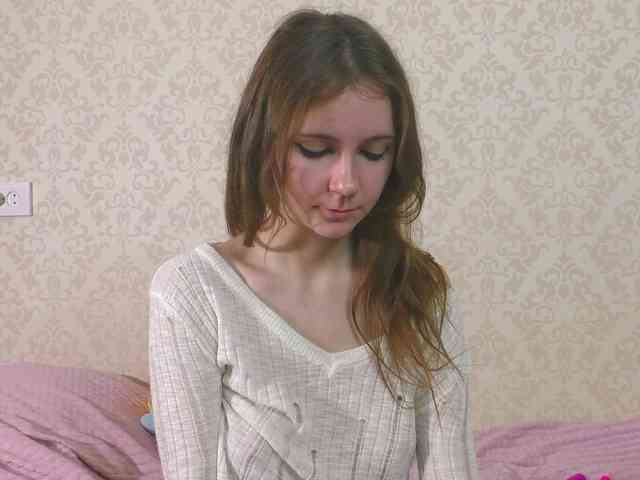 Cuteal1ce webcam