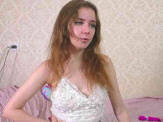 Cuteal1ce webcam