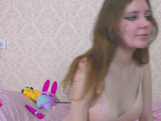 Cuteal1ce webcam