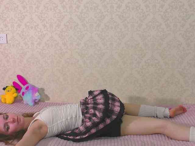 Cuteal1ce webcam