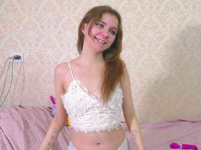 Cuteal1ce webcam