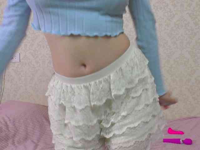 Cuteal1ce webcam