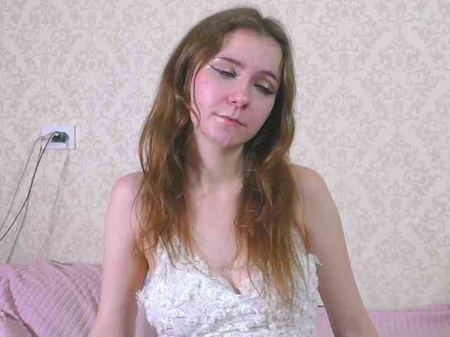 Cuteal1ce webcam