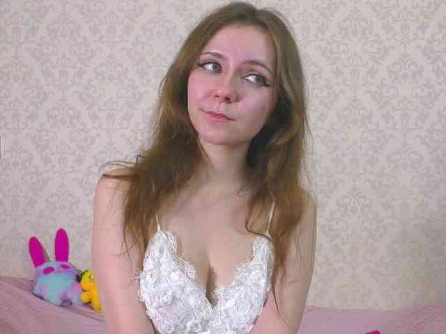 Cuteal1ce webcam