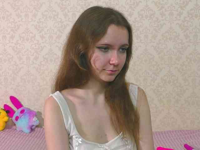 Cuteal1ce webcam